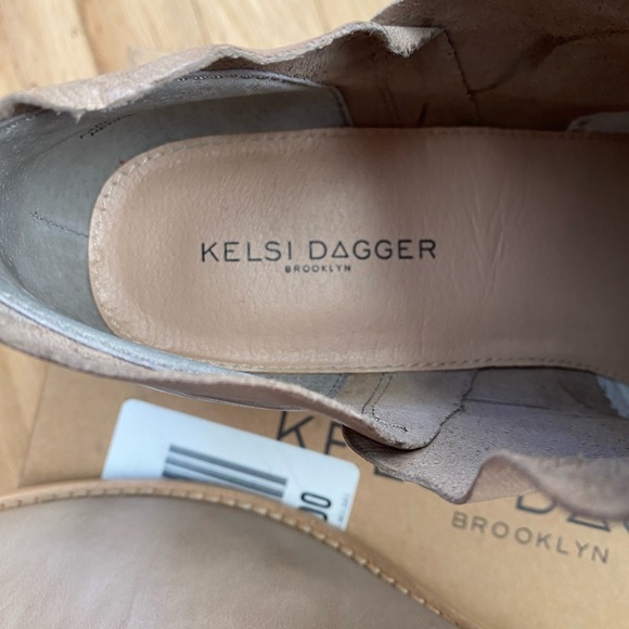 Kelsi Dagger Brooklyn leather boots  beige clove color size 11 new in box - Picture 3 of 4